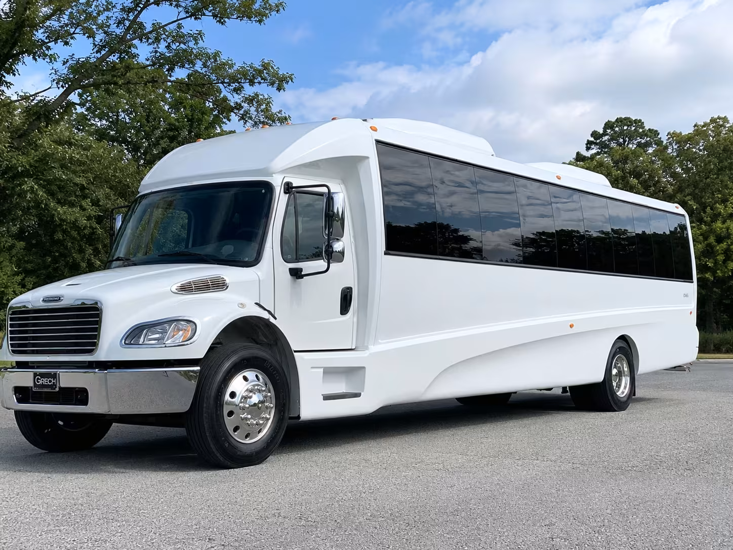 fall river party bus rentals to bold point park concerts
